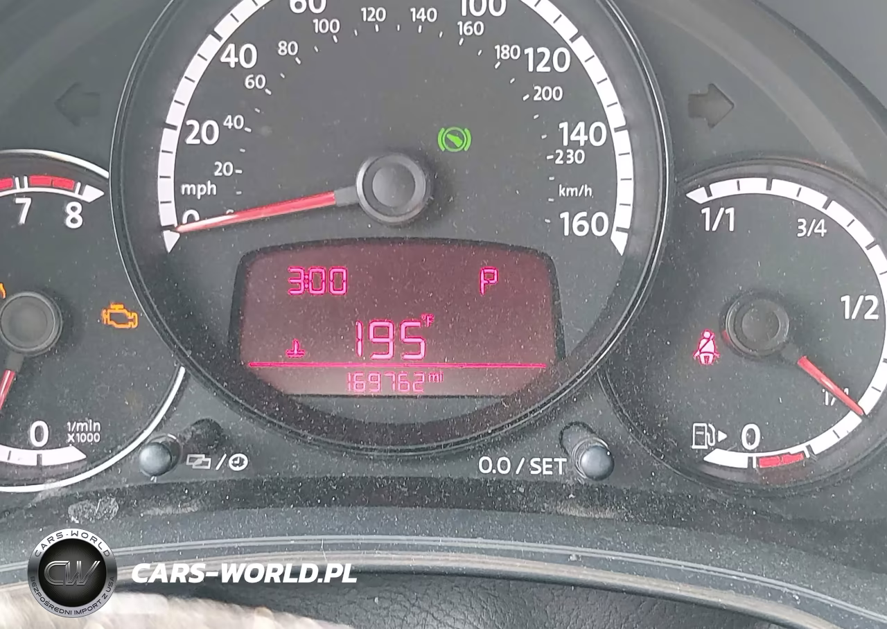 2016 Volkswagen Beetle 1.8T Fleet Edition VIN:3VWF17AT4GM607676 - 15