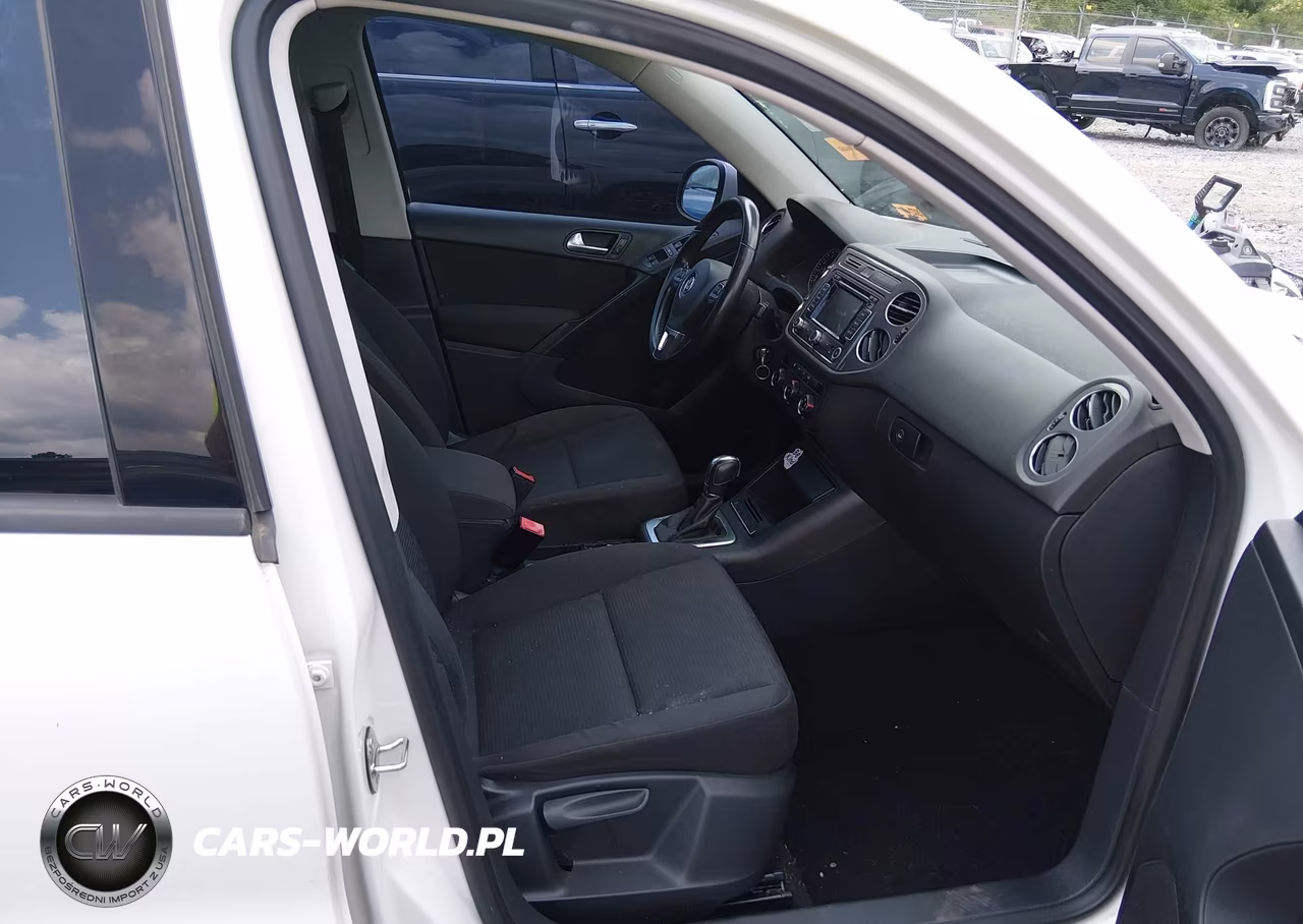 2014 Volkswagen Tiguan S VIN:WVGBV3AXXEW501338 - 5