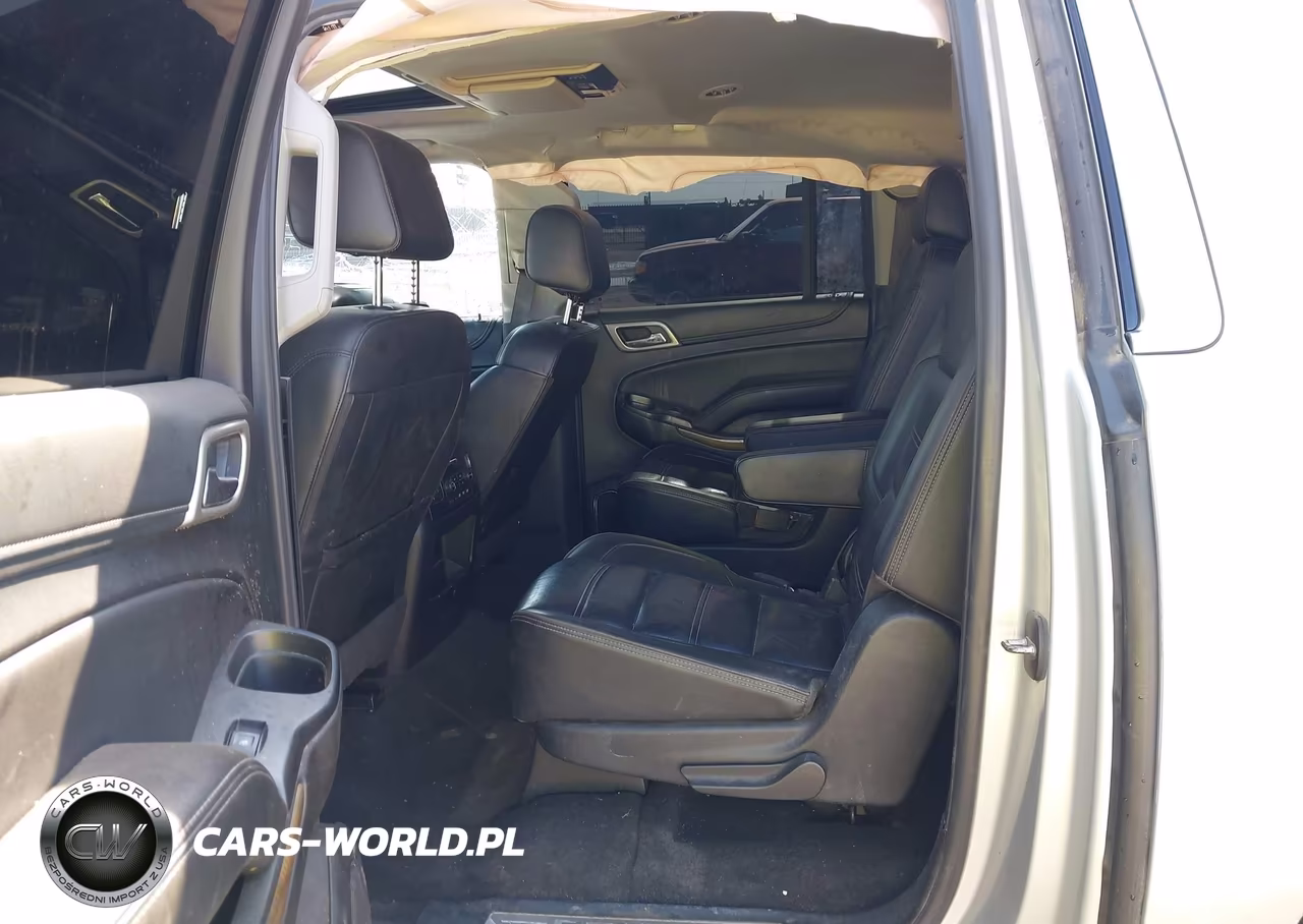 2019 GMC Yukon Xl Denali VIN:1GKS2HKJ7KR116676 - 8