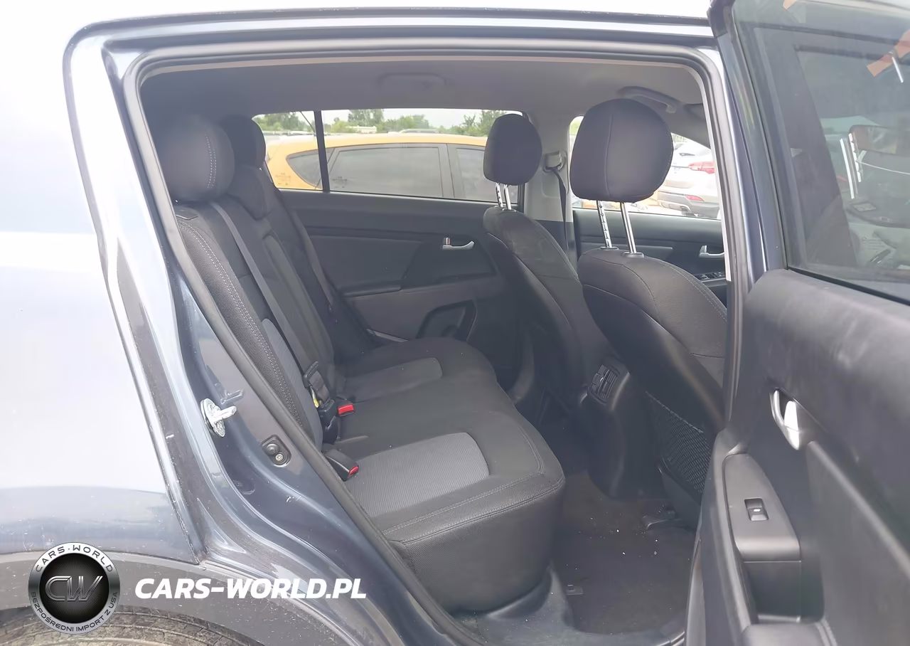 2015 Kia Sportage Lx VIN:KNDPB3AC4F7689737 - 8