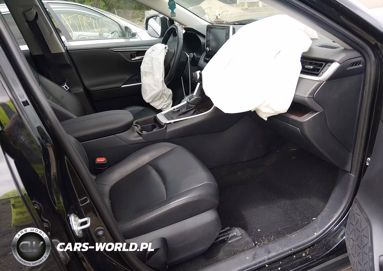 2019 Toyota Rav4 Hybrid Limited VIN:2T3DWRFV3KW019759 - 4