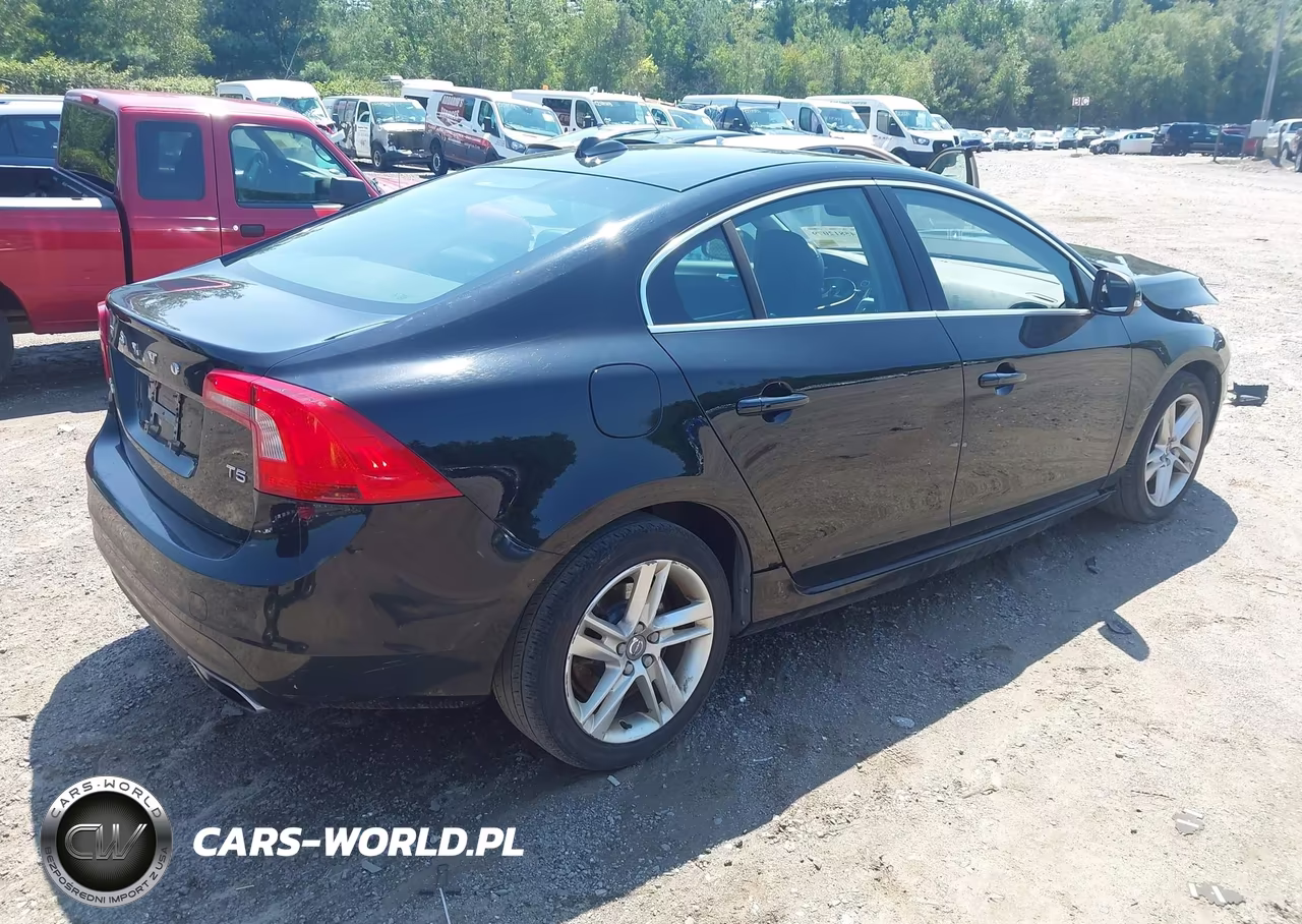 2015 Volvo S60 T5 Premier VIN:YV126MFK6F1364721 - 4