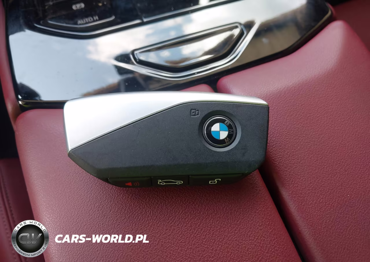 2025 BMW 530I VIN:WBA43FJ06SCU41334 - 11
