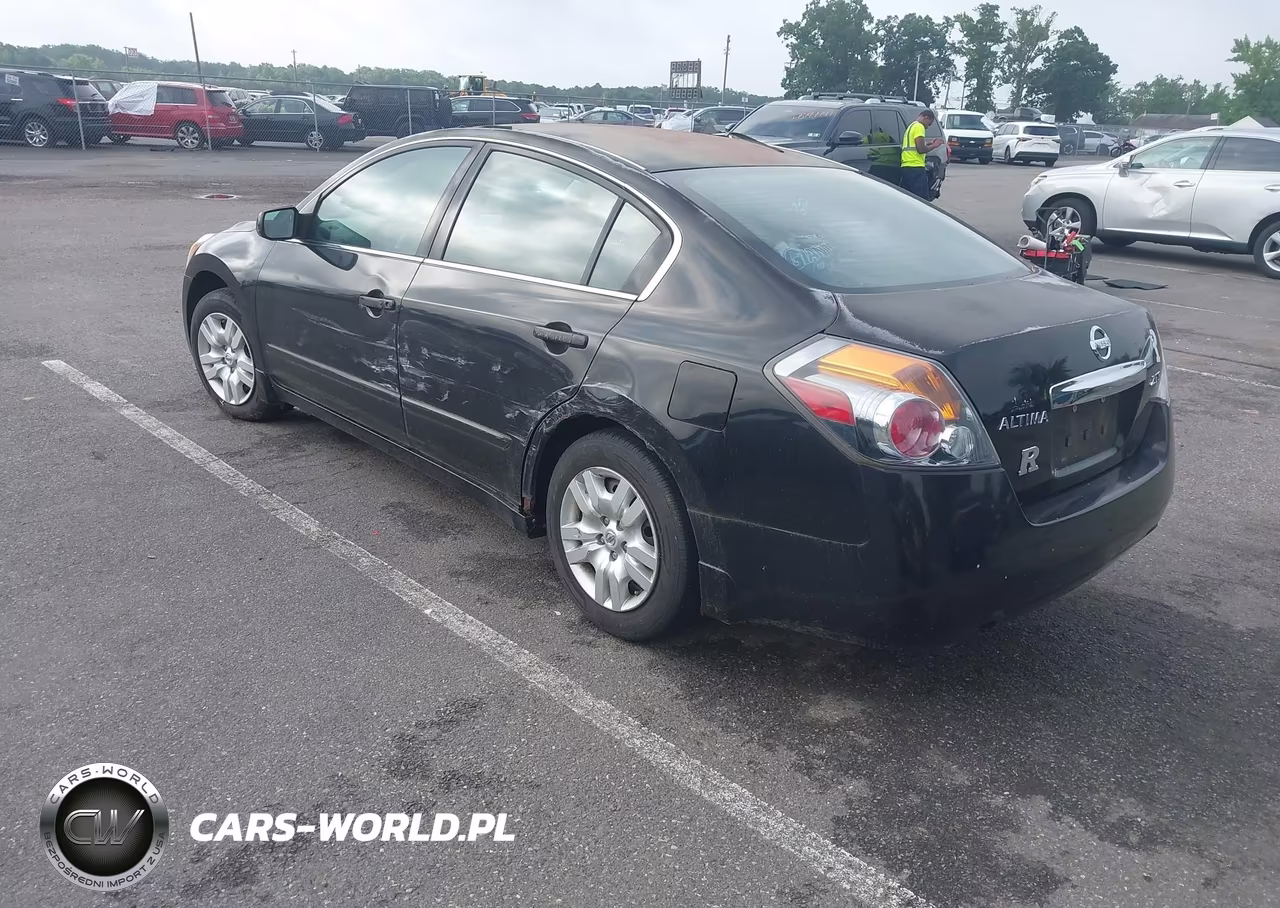 2010 Nissan Altima 2.5 S VIN:1N4AL2AP5AN420446 - 3