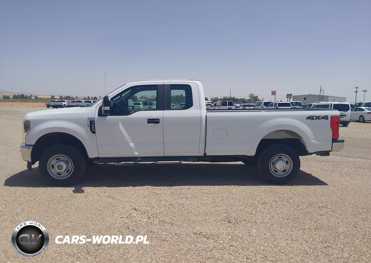 2018 Ford F-250 Xl VIN:1FT7X2B67JEC83959 - 14