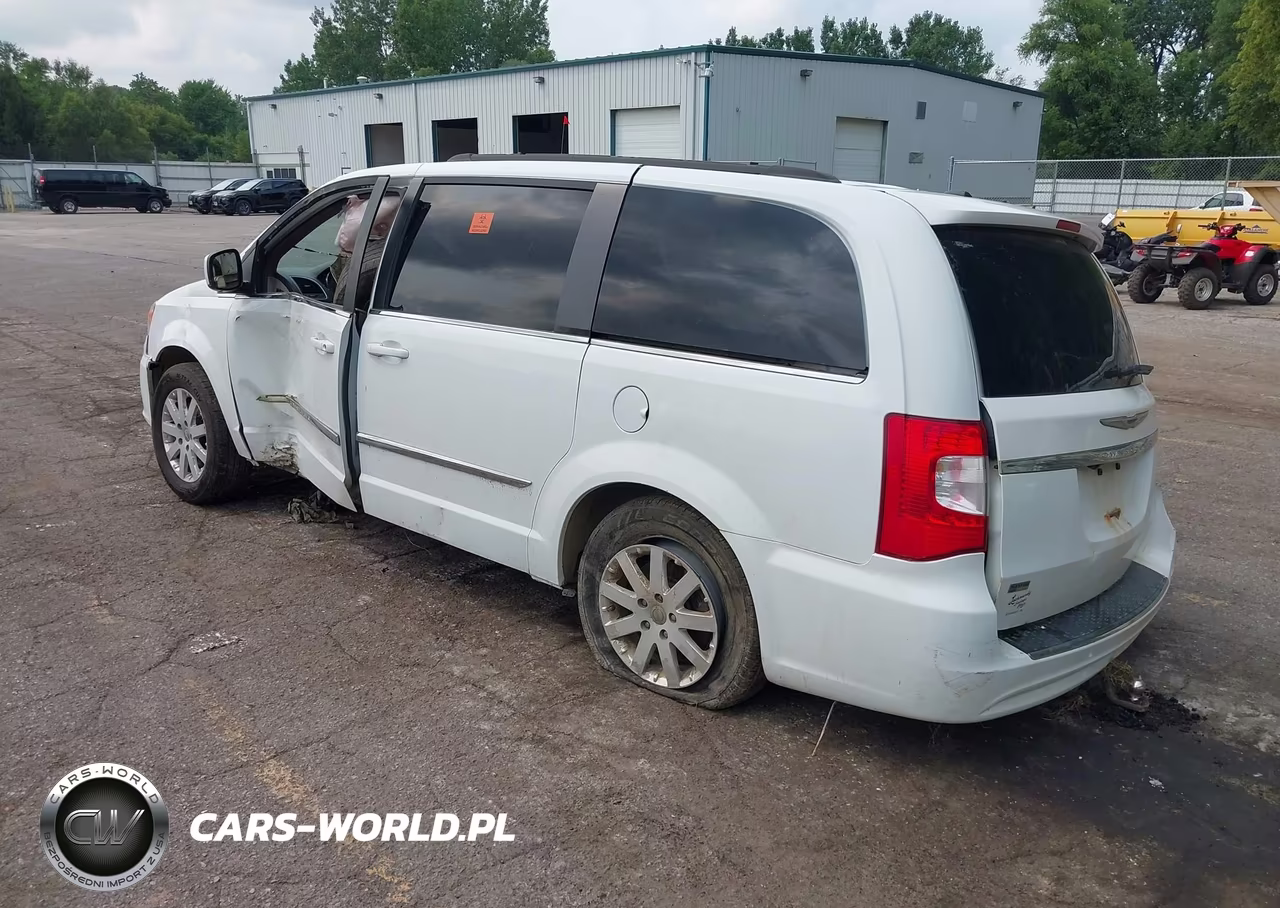 2016 Chrysler Town & Country Touring VIN:2C4RC1BG9GR237911 - 3