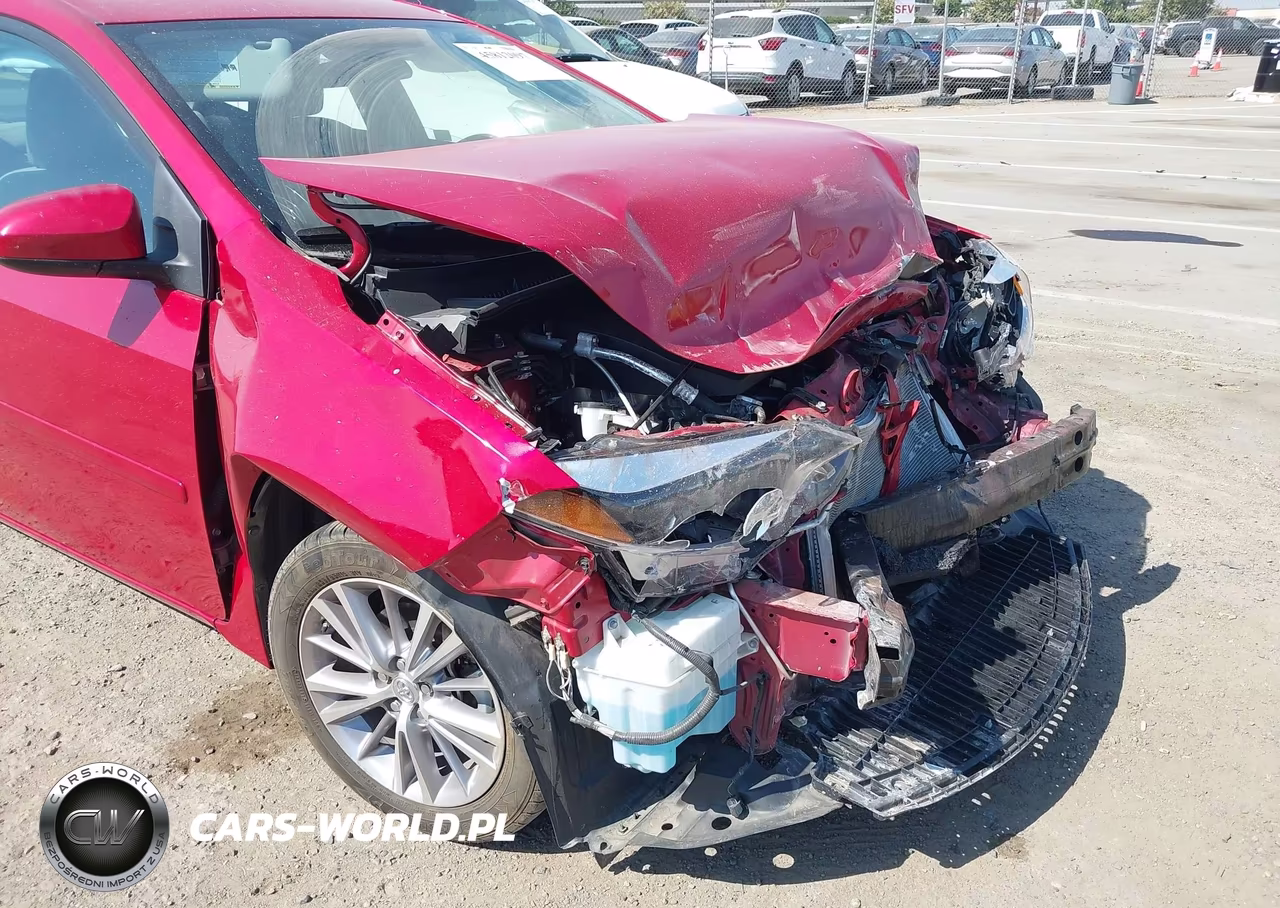 2015 Toyota Corolla Le Plus VIN:2T1BURHE6FC376895 - 13