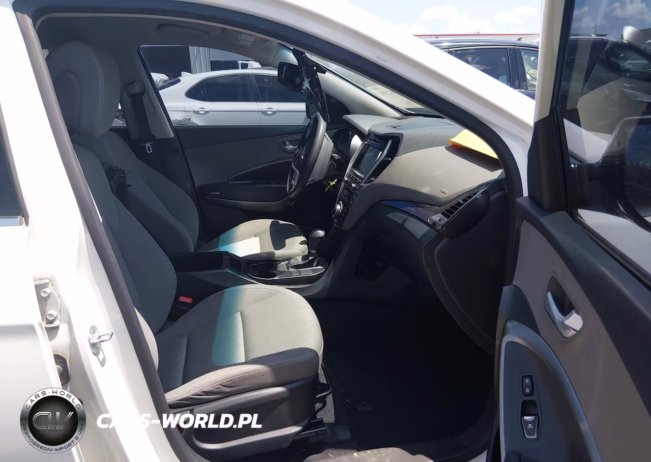 2017 Hyundai Santa Fe Se VIN:KM8SM4HF1HU170087 - 5