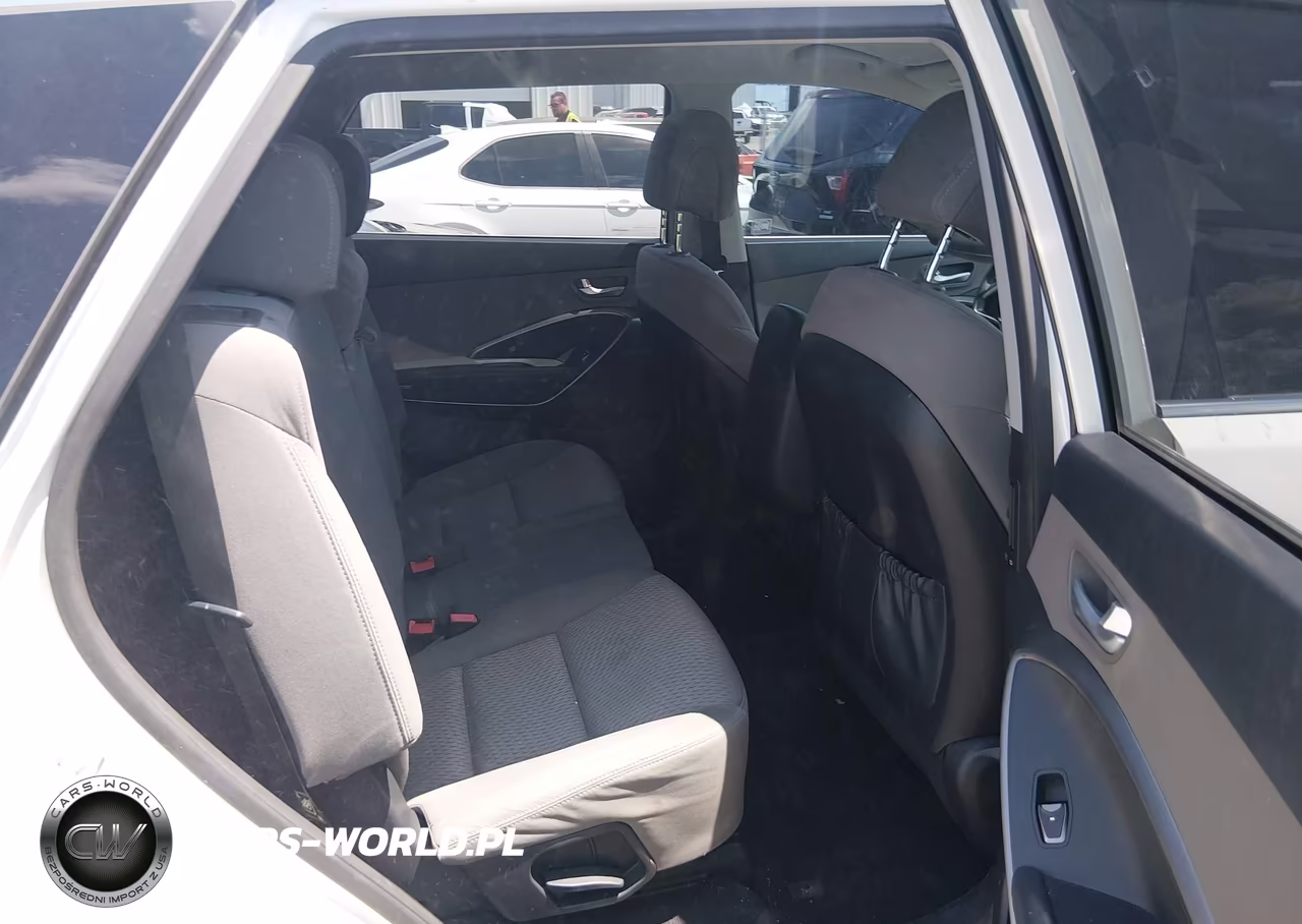 2017 Hyundai Santa Fe Se VIN:KM8SM4HF1HU170087 - 8
