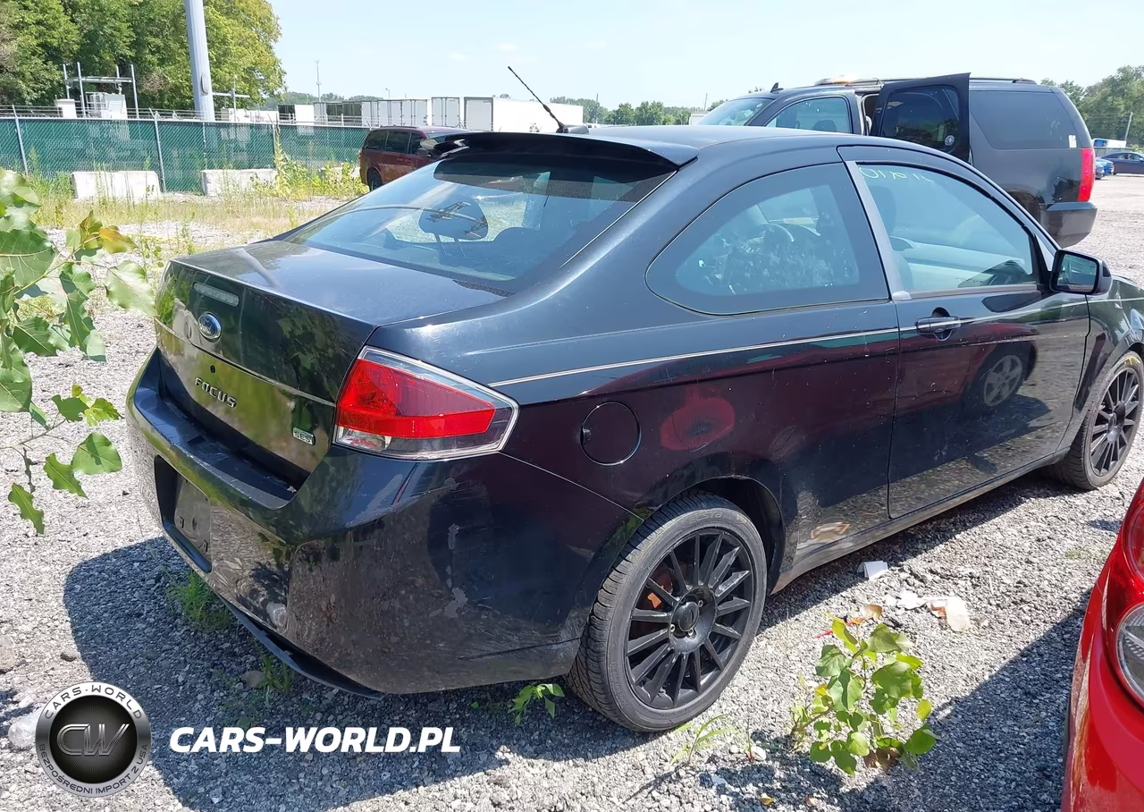 2009 Ford Focus Ses VIN:1FAHP33N49W212181 - 4