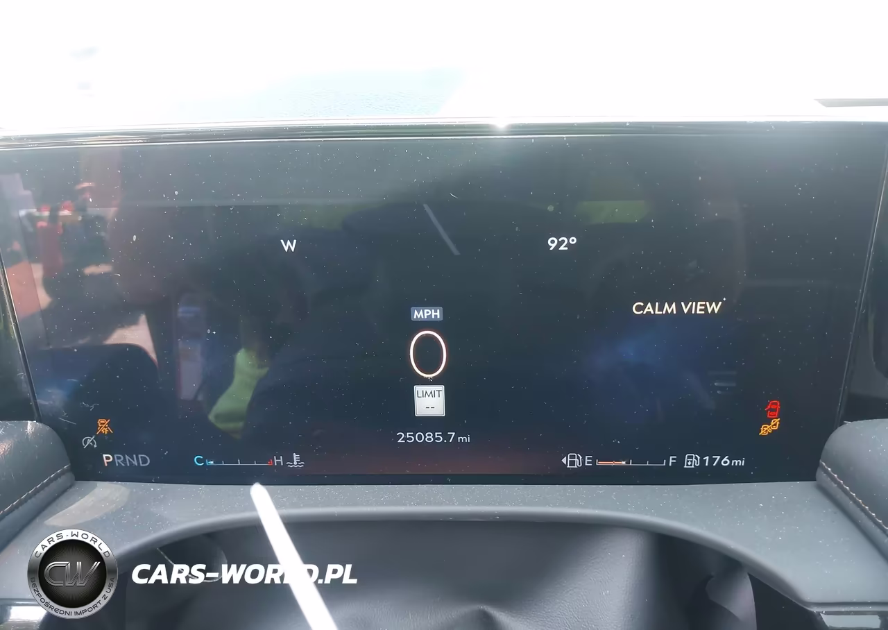 2025 Lincoln Aviator Premiere VIN:5LM5J6XC6SGL10260 - 7