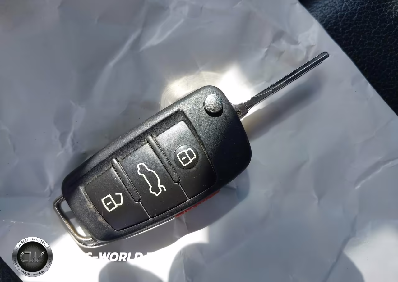 2015 Audi A3 2.0T Premium VIN:WAUEFGFF2F1093970 - 11