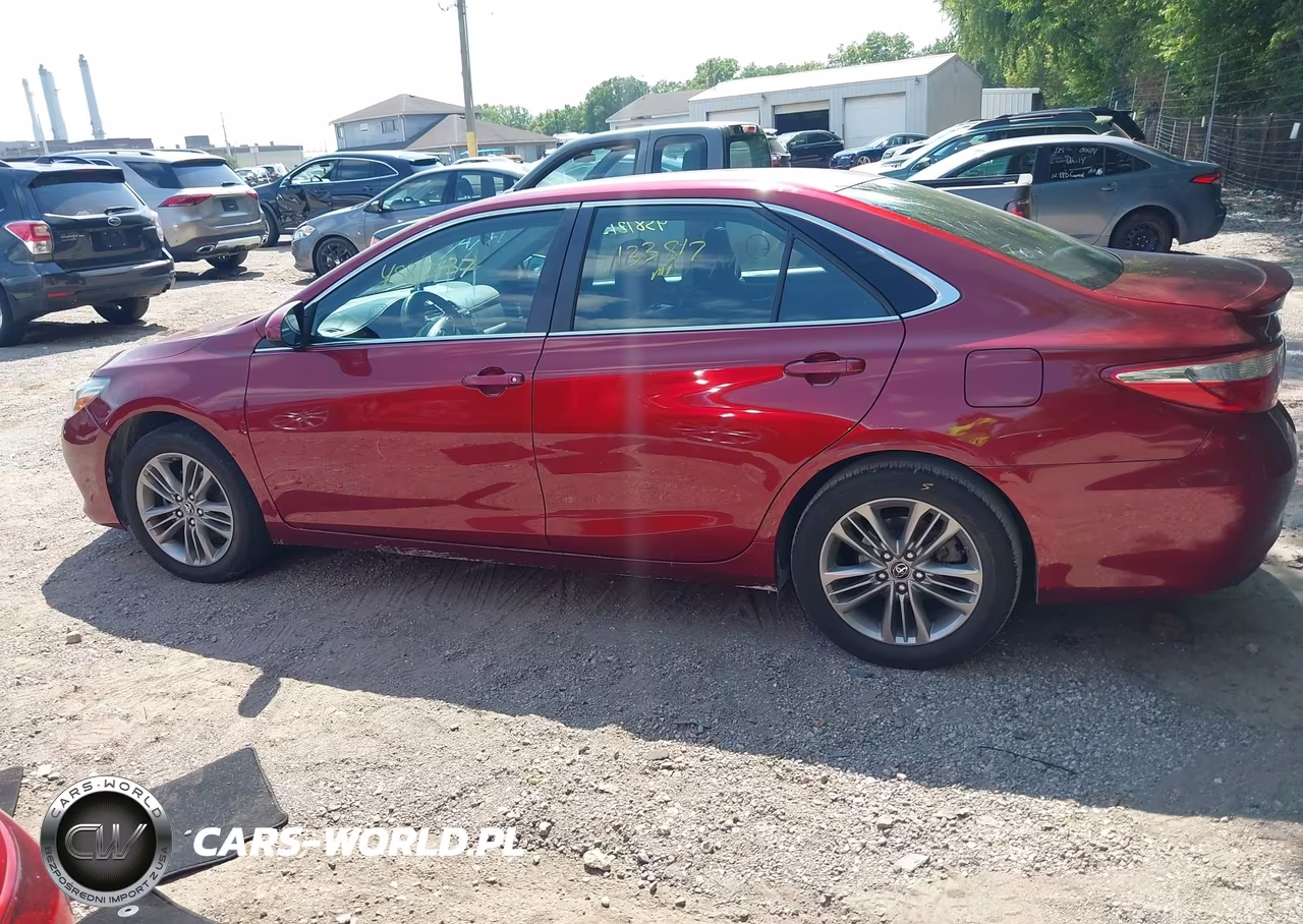 2017 Toyota Camry Se VIN:4T1BF1FK7HU750808 - 13