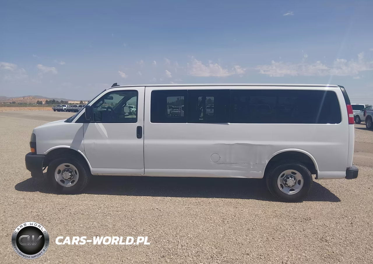 2019 Chevrolet Express 3500 Ls VIN:1GAZGNFG7K1346167 - 15