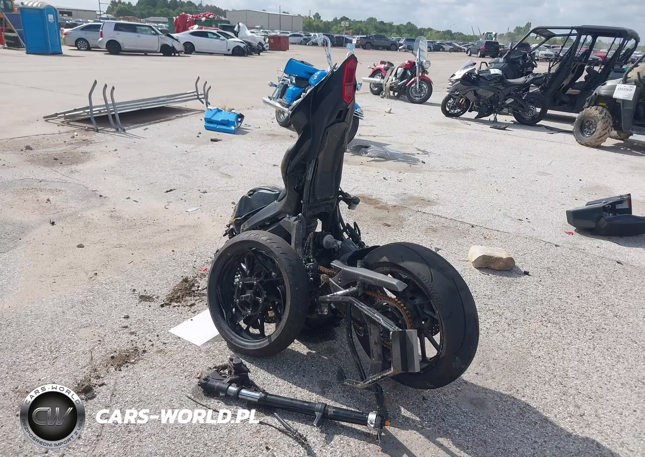 2025 Yamaha Yzfr7 VIN:JYARM38E9SA018695 - 3
