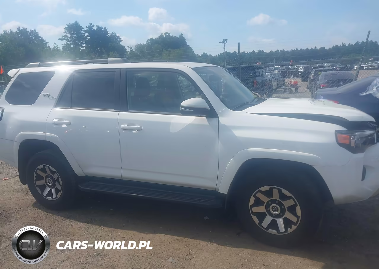 2023 Toyota 4Runner Trd Off Road Premium VIN:JTERU5JR2P6123355 - 13