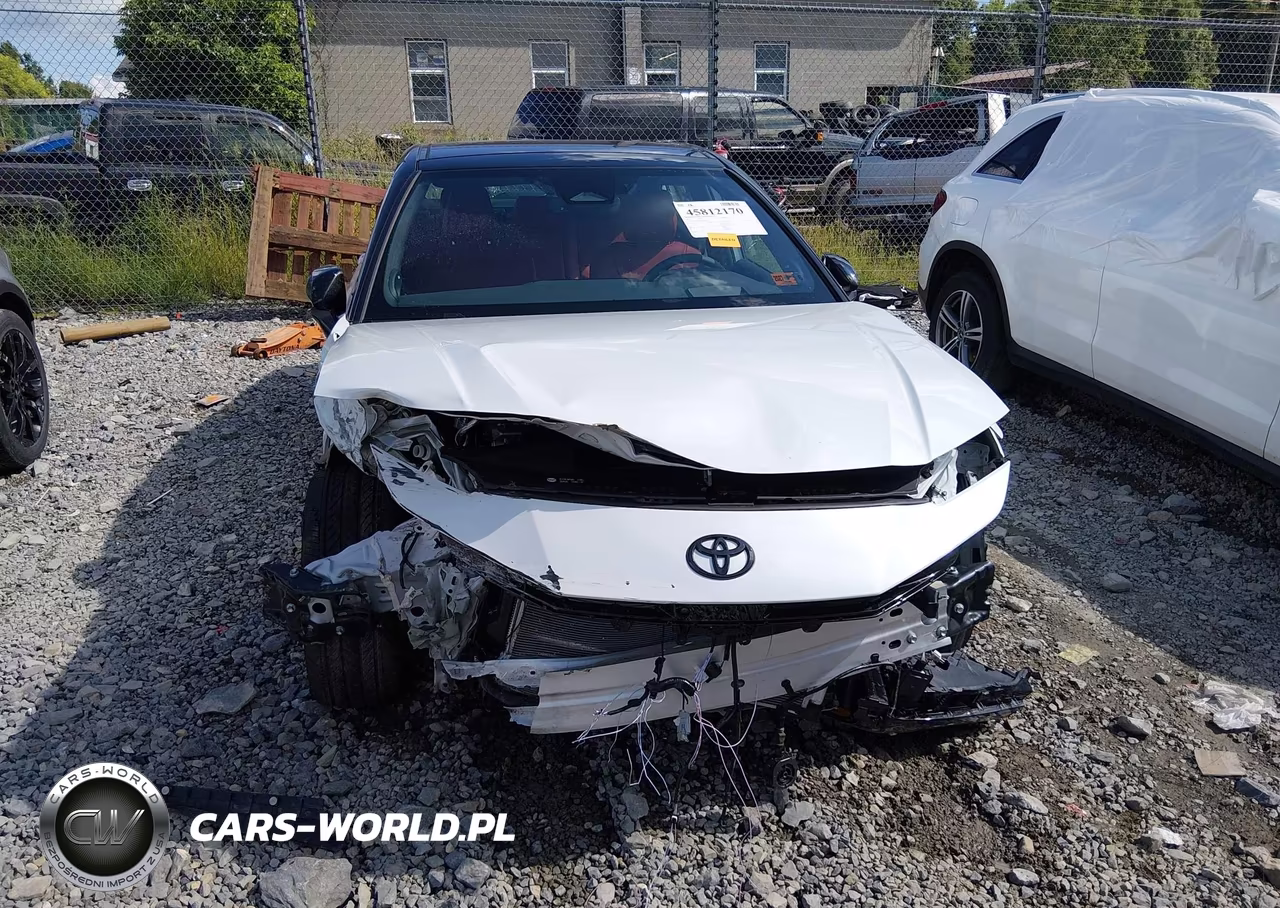 2025 Toyota Camry Xse VIN:4T1DBADK2SU029729 - 12