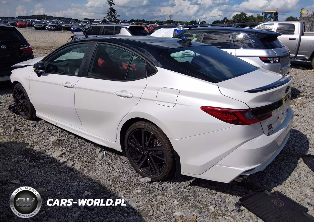 2025 Toyota Camry Xse VIN:4T1DBADK2SU029729 - 3