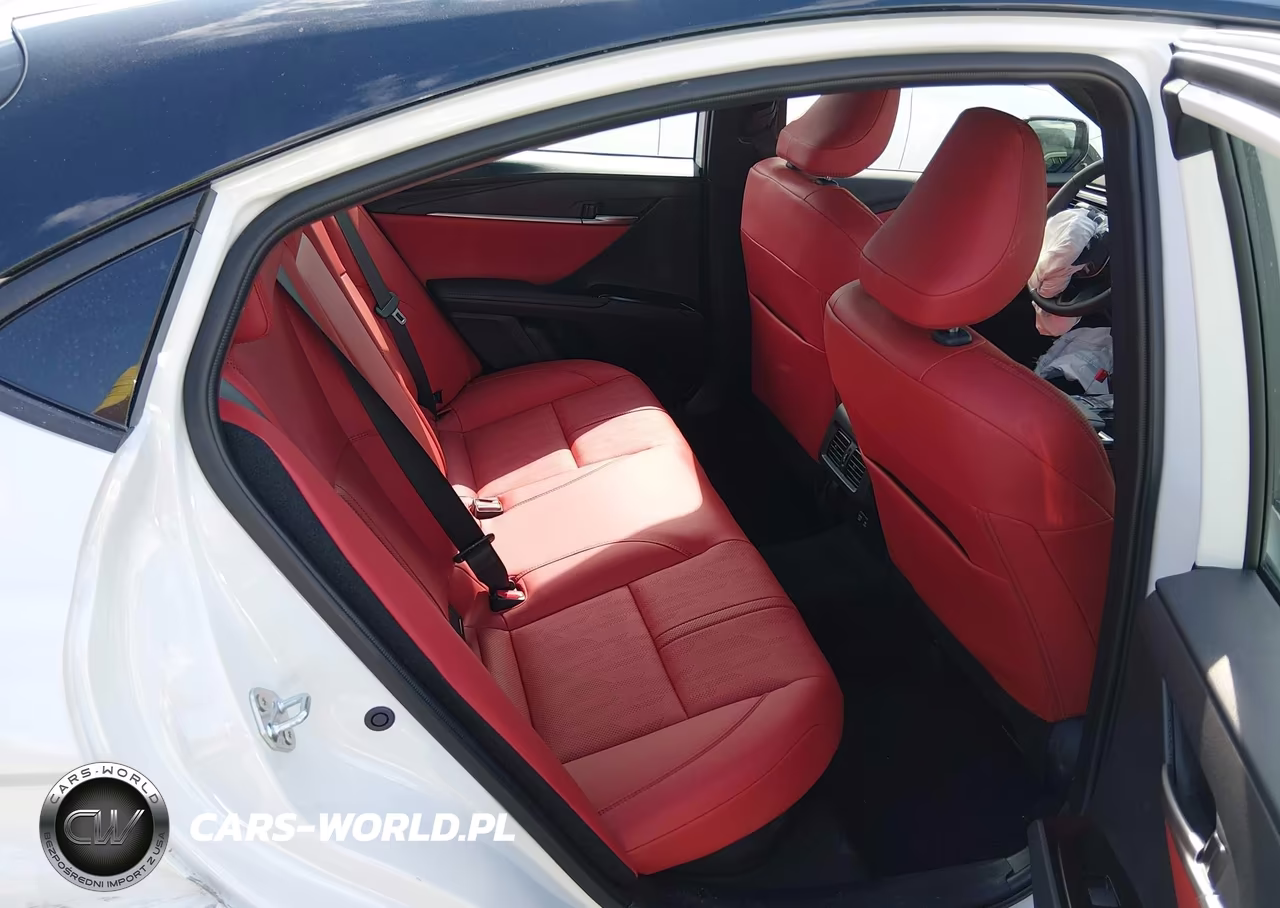 2025 Toyota Camry Xse VIN:4T1DBADK2SU029729 - 8