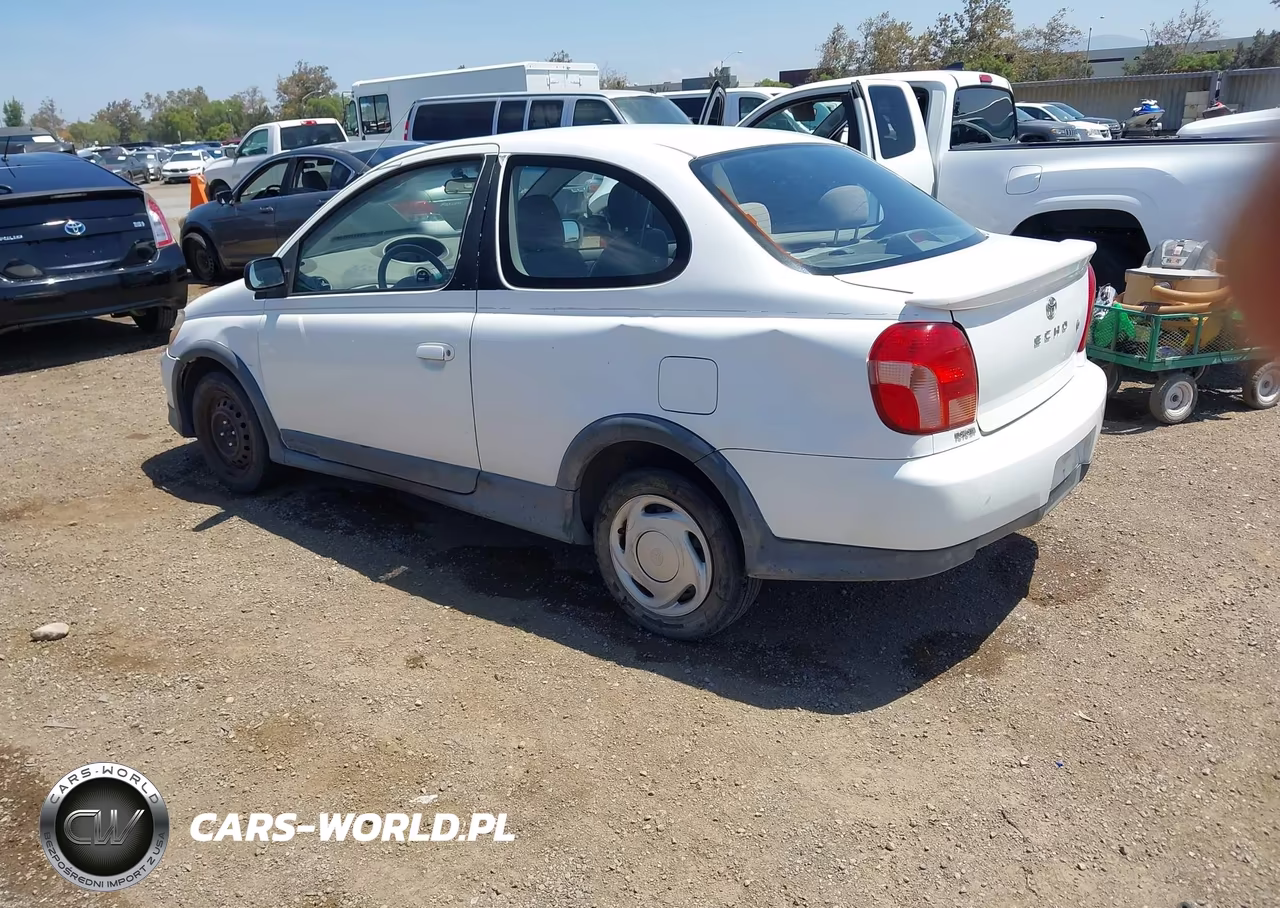 2000 Toyota Echo VIN:JTDAT1230Y5004086 - 3