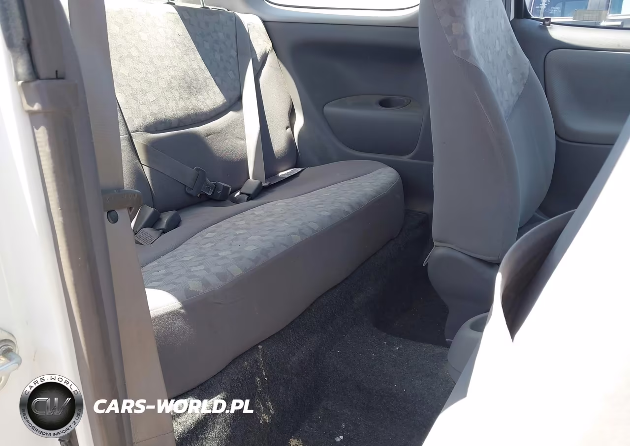 2000 Toyota Echo VIN:JTDAT1230Y5004086 - 8