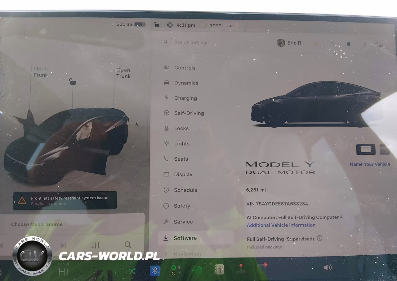 2026 Tesla Model Y VIN:7SAYGDEE6TA638284 - 17