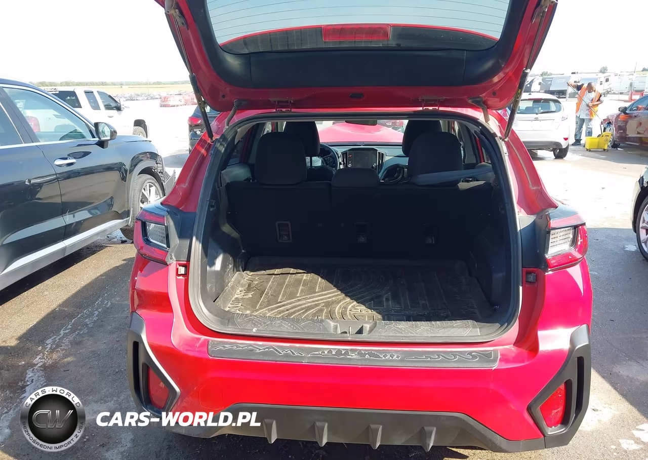 2024 Subaru Crosstrek Premium VIN:JF2GUADC8R8855462 - 17
