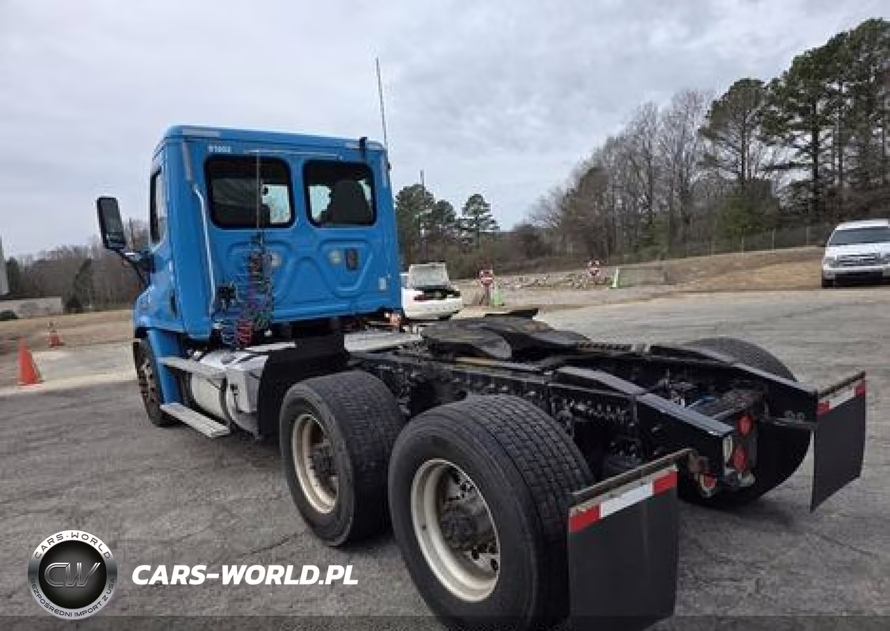 2016 Freightliner Cascadia 113 VIN:1FUJGBDV8GLHE3829 - 3
