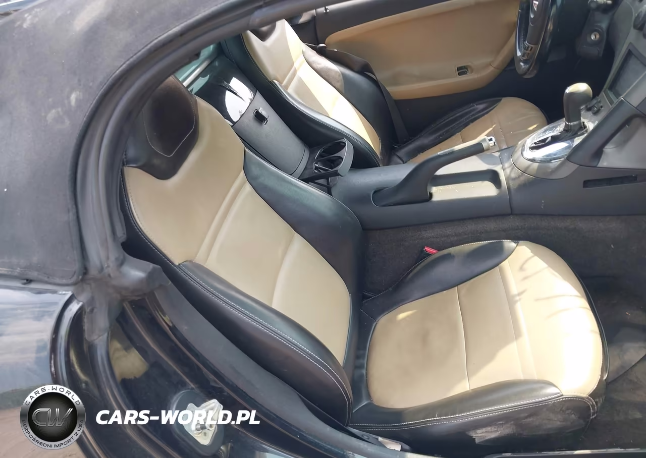 2008 Pontiac Solstice VIN:1G2MC35B58Y131320 - 8