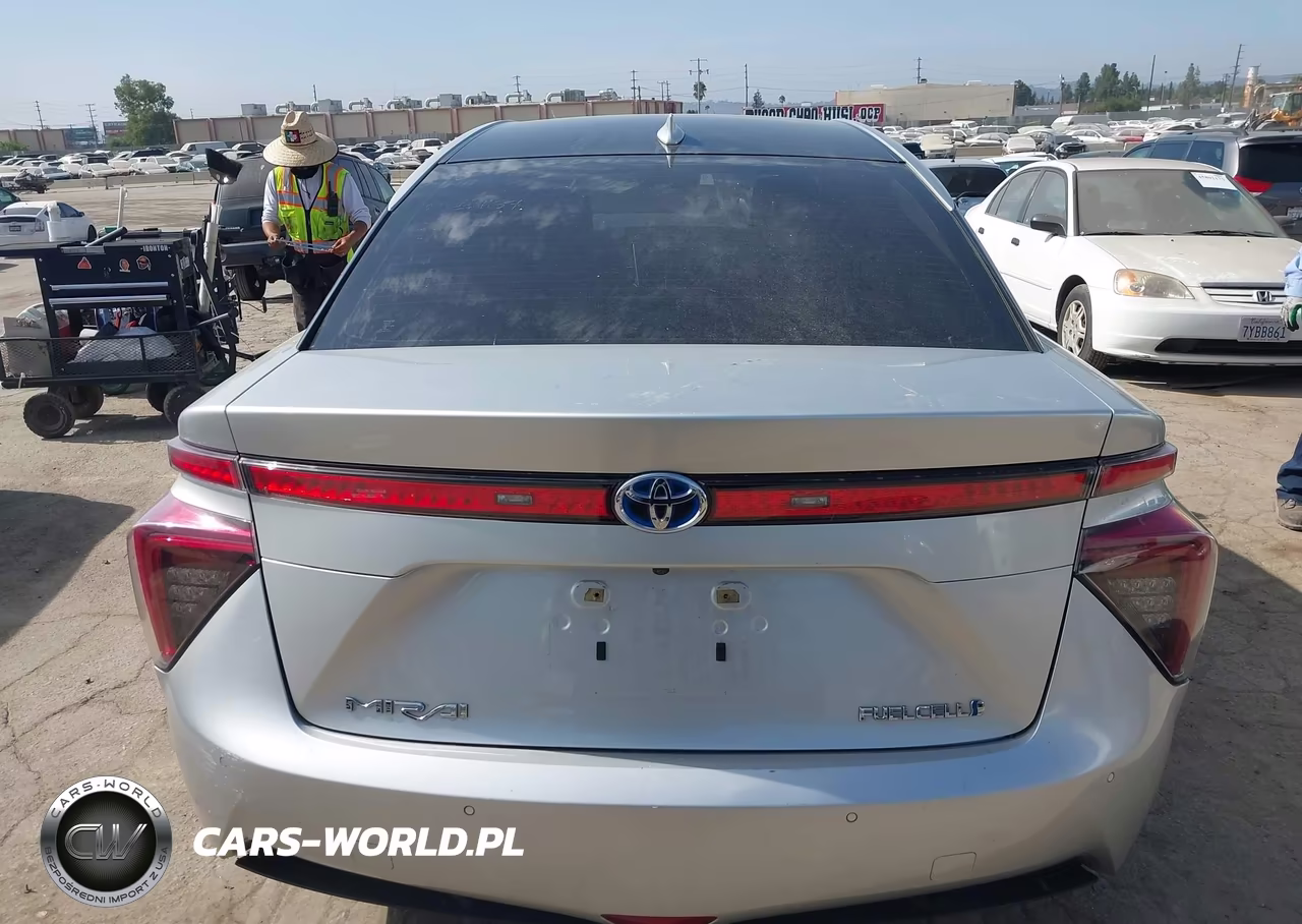 2017 Toyota Mirai VIN:JTDBVRBD6HA001335 - 16