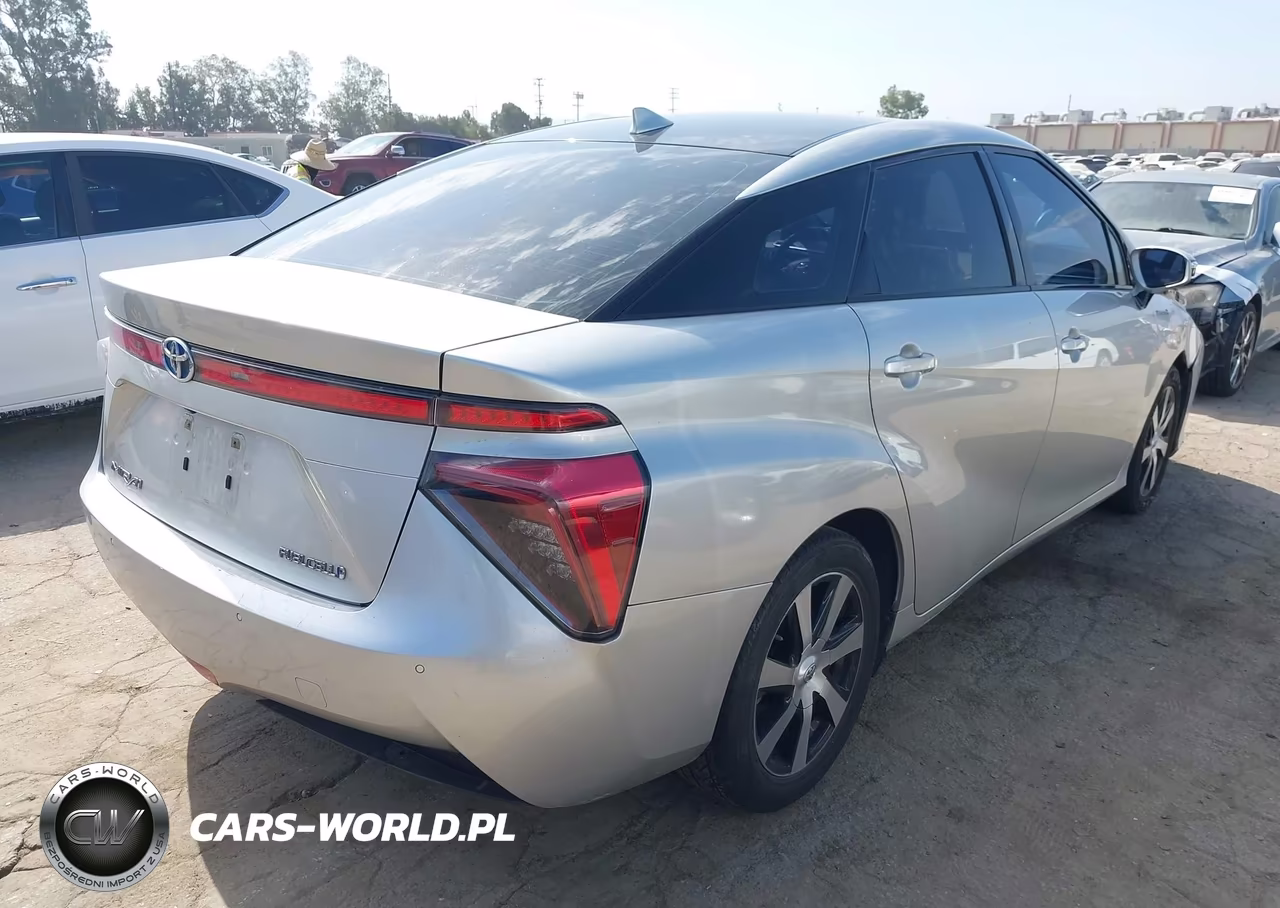 2017 Toyota Mirai VIN:JTDBVRBD6HA001335 - 4