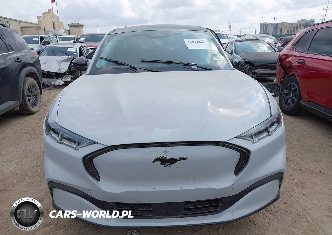 2023 Ford Mustang Mach-E Premium VIN:3FMTK3R78PMB00794 - 12