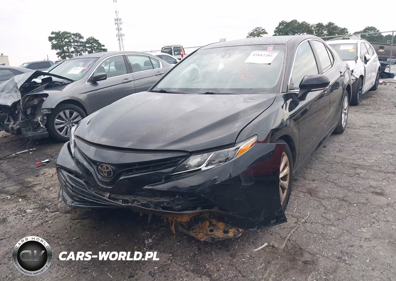 2018 Toyota Camry Le VIN:4T1B11HK6JU530710 - 6