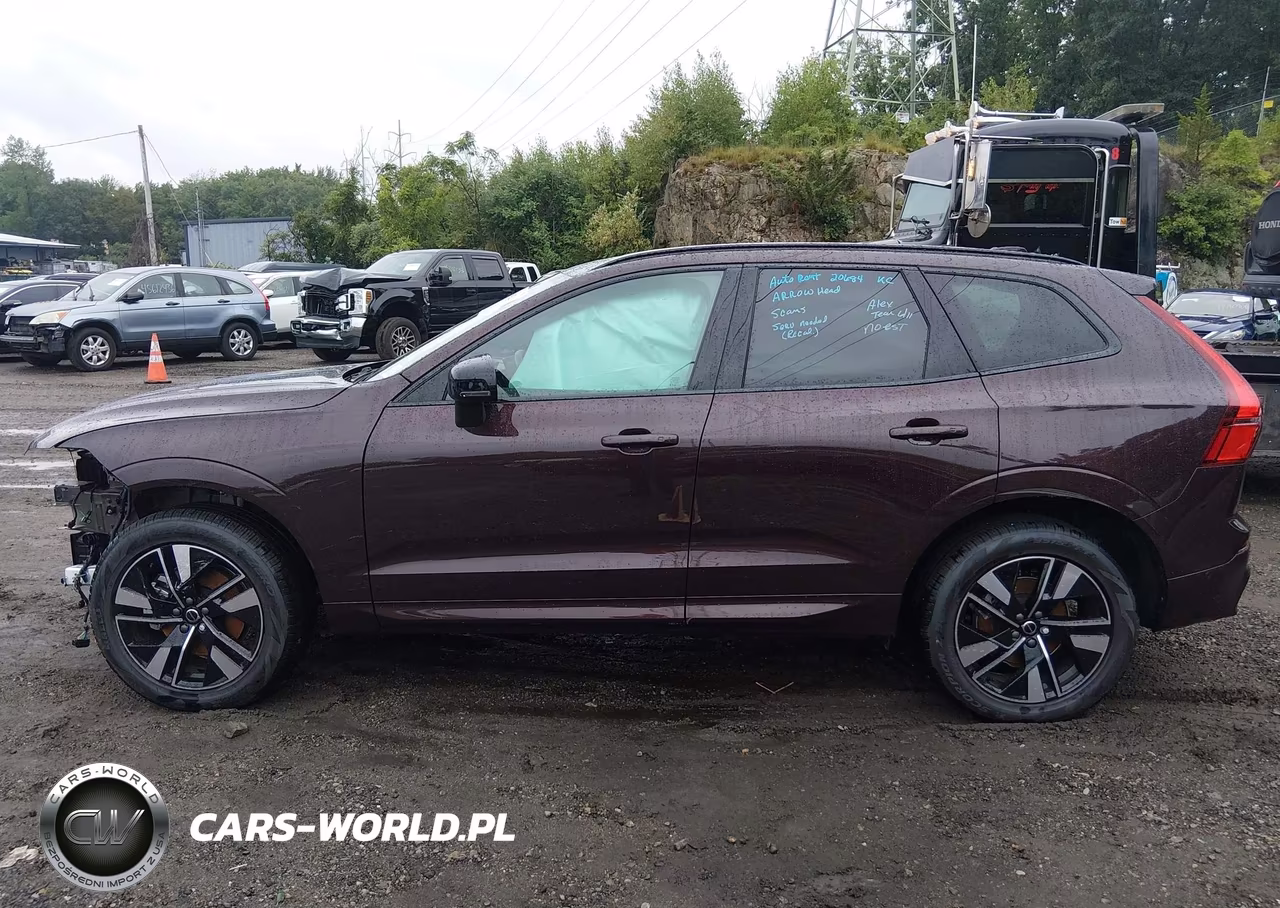 2026 Volvo Xc60 B5 Plus VIN:YV4M12RC0T1394120 - 15