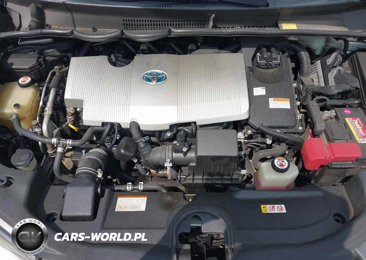 2018 Toyota Prius Two VIN:JTDKBRFU1J3589108 - 10