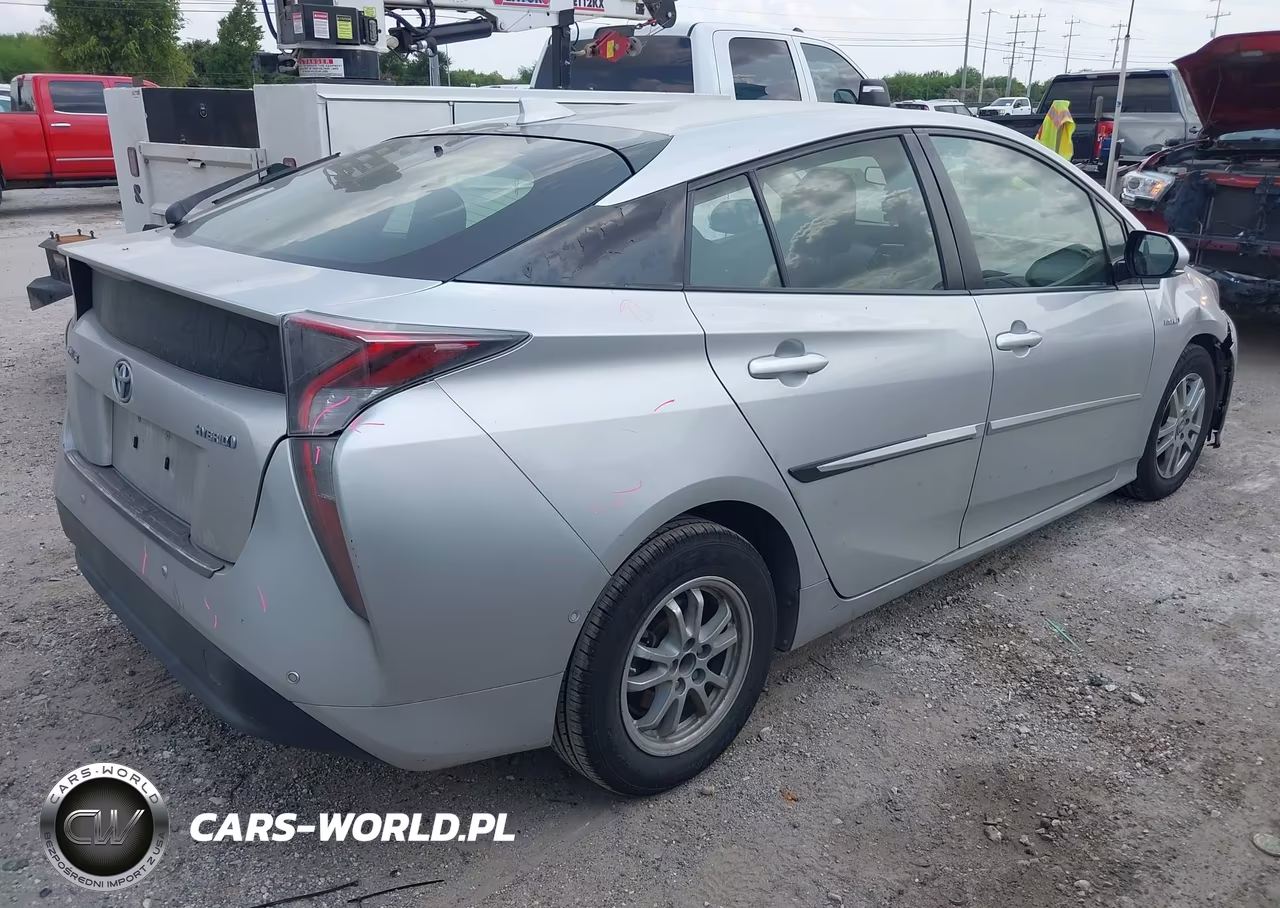 2018 Toyota Prius Two VIN:JTDKBRFU1J3589108 - 4