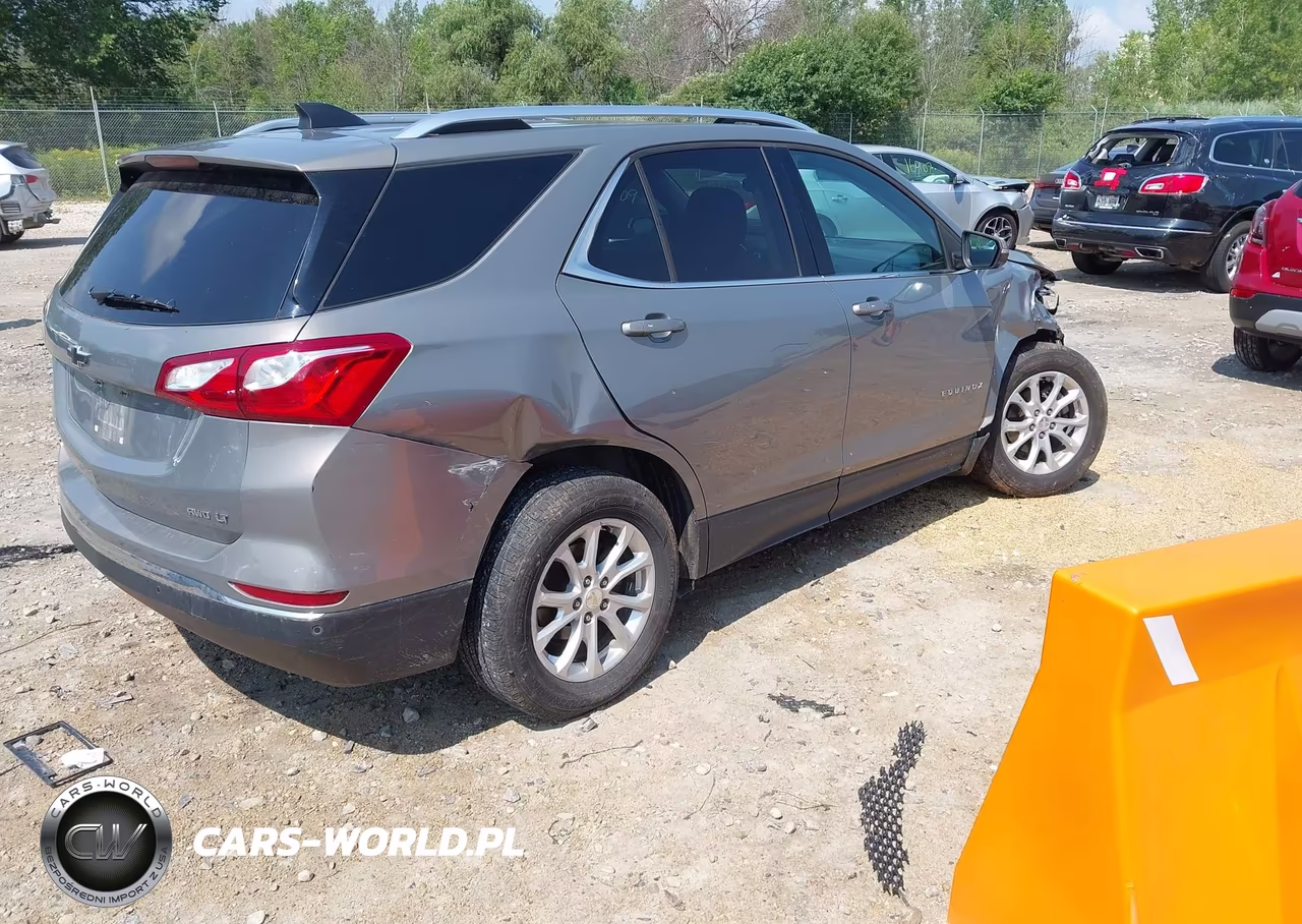 2018 Chevrolet Equinox Lt VIN:3GNAXSEV4JS538444 - 4
