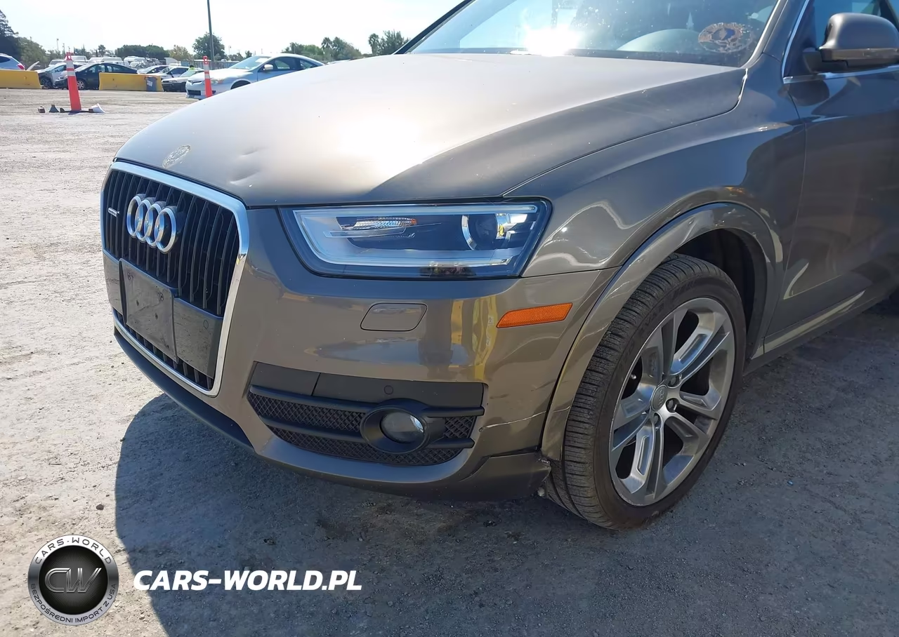 2015 Audi Q3 2.0T Premium Plus VIN:WA1GFCFSXFR011285 - 6
