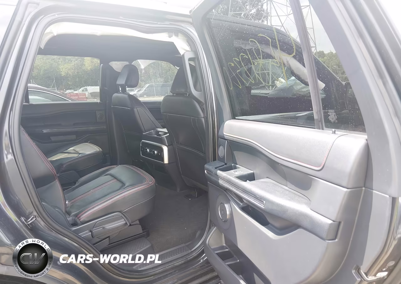 2024 Ford Expedition Limited VIN:1FMJU2A8XREA10233 - 8