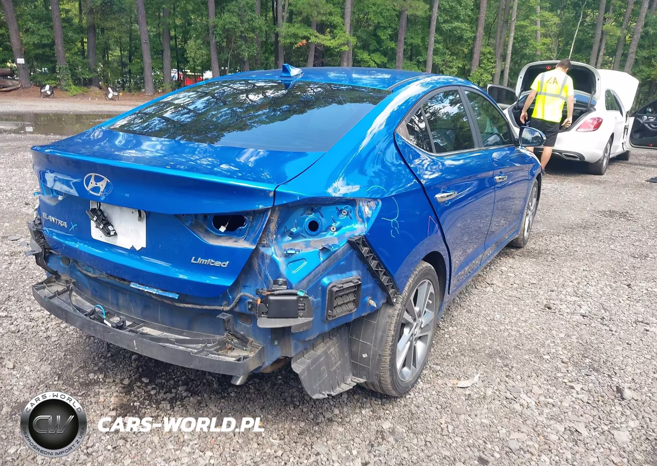 2017 Hyundai Elantra Limited VIN:KMHD84LF2HU359898 - 4
