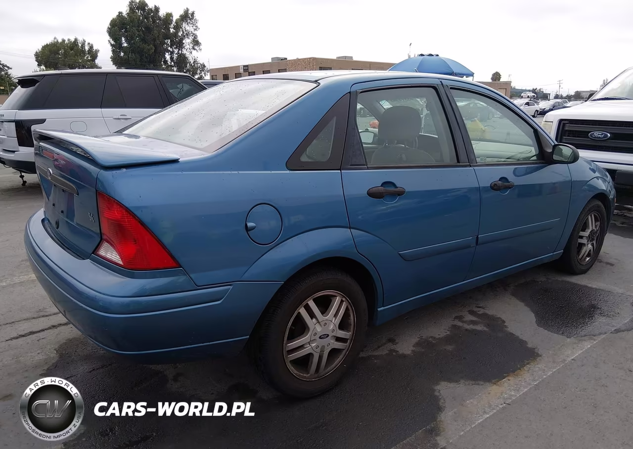 2000 Ford Focus Se VIN:1FAFP3439YW313123 - 4
