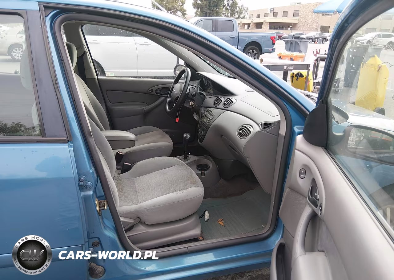 2000 Ford Focus Se VIN:1FAFP3439YW313123 - 5