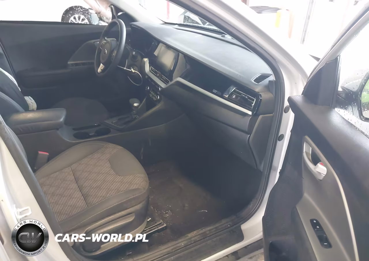 2020 Kia Niro Lx VIN:KNDCB3LC8L5359845 - 5