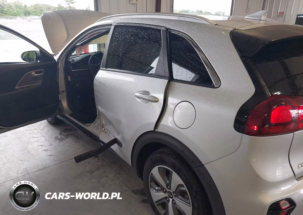 2020 Kia Niro Lx VIN:KNDCB3LC8L5359845 - 6