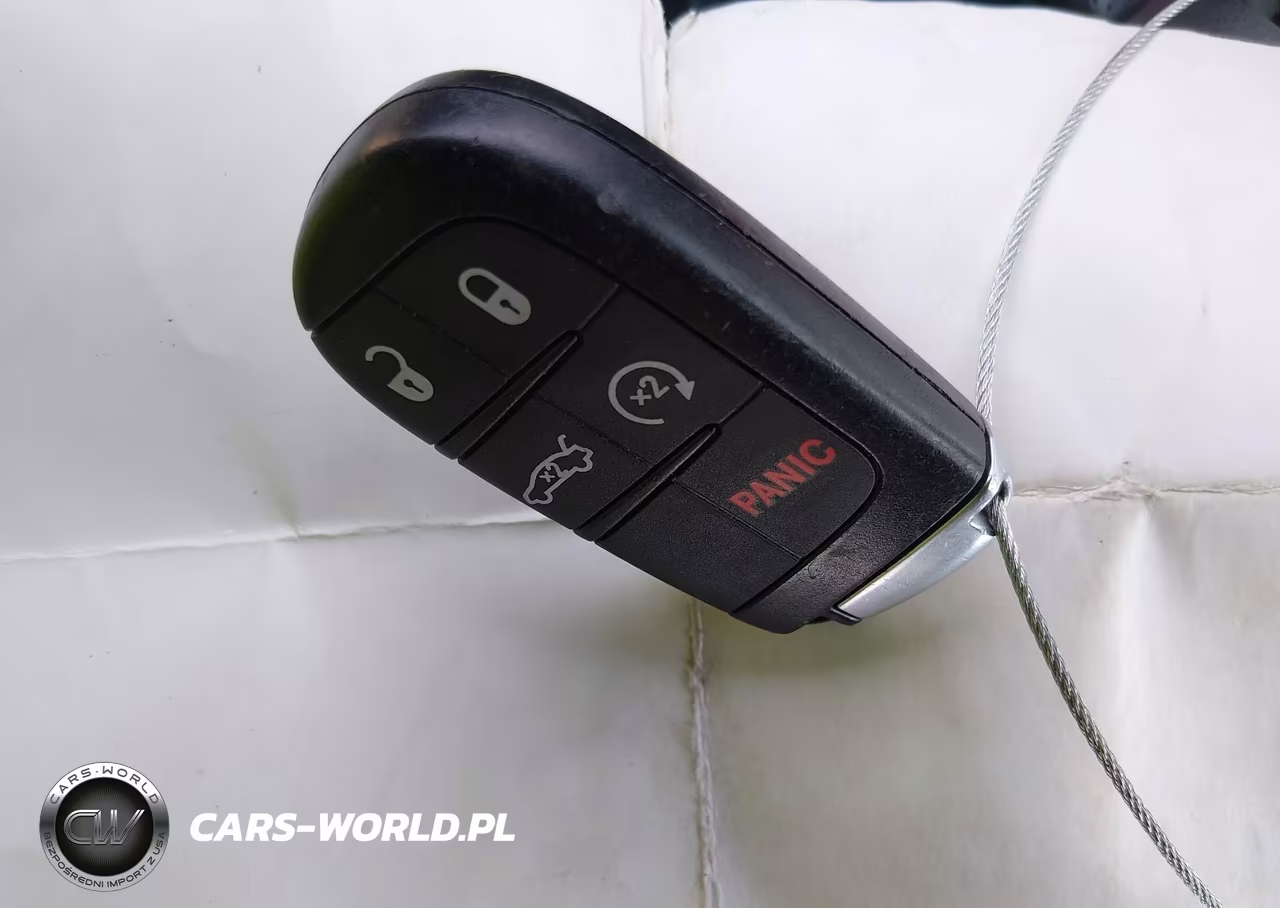 2019 Dodge Challenger R-T VIN:2C3CDZBT1KH694973 - 11