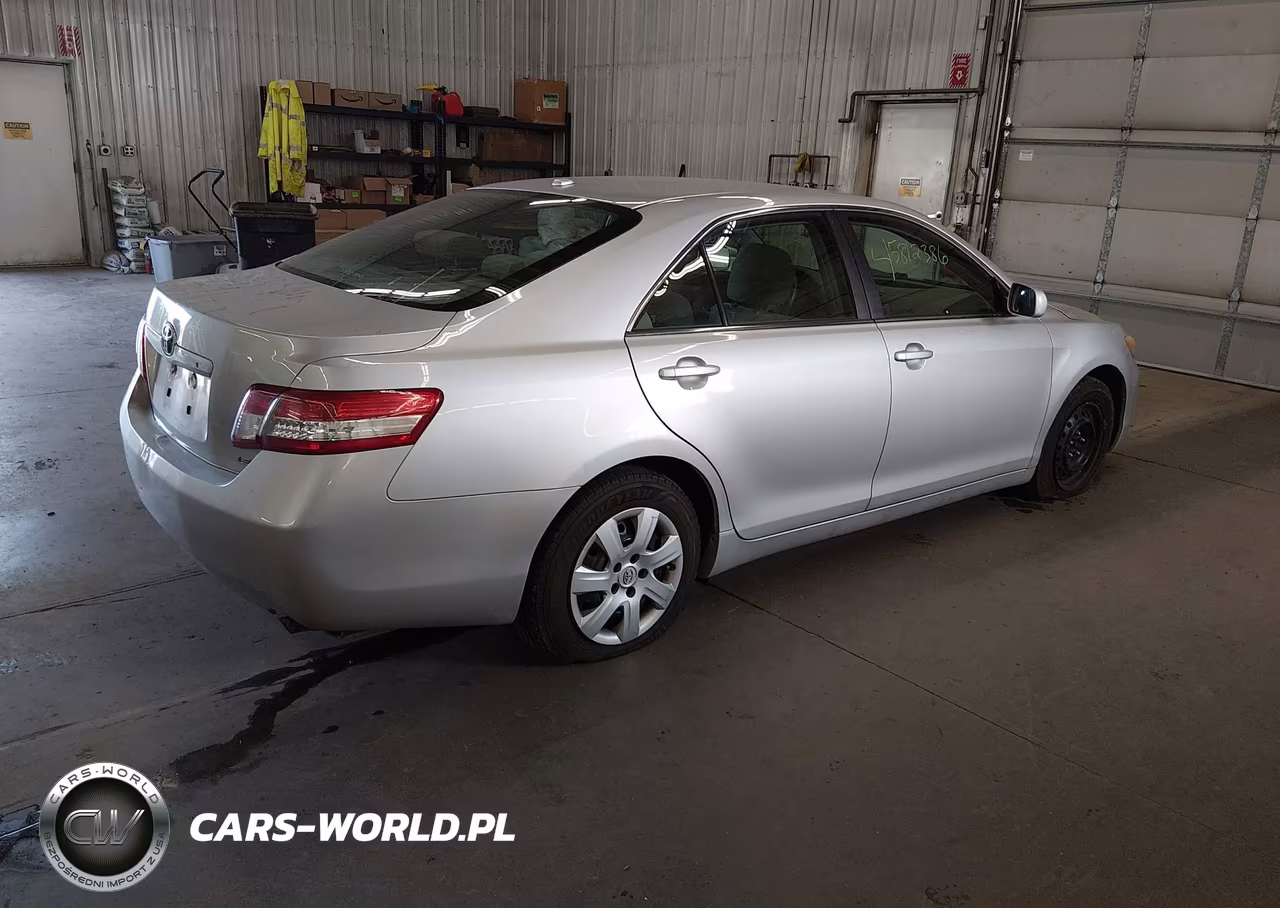 2011 Toyota Camry Le VIN:4T1BF3EK3BU133877 - 4