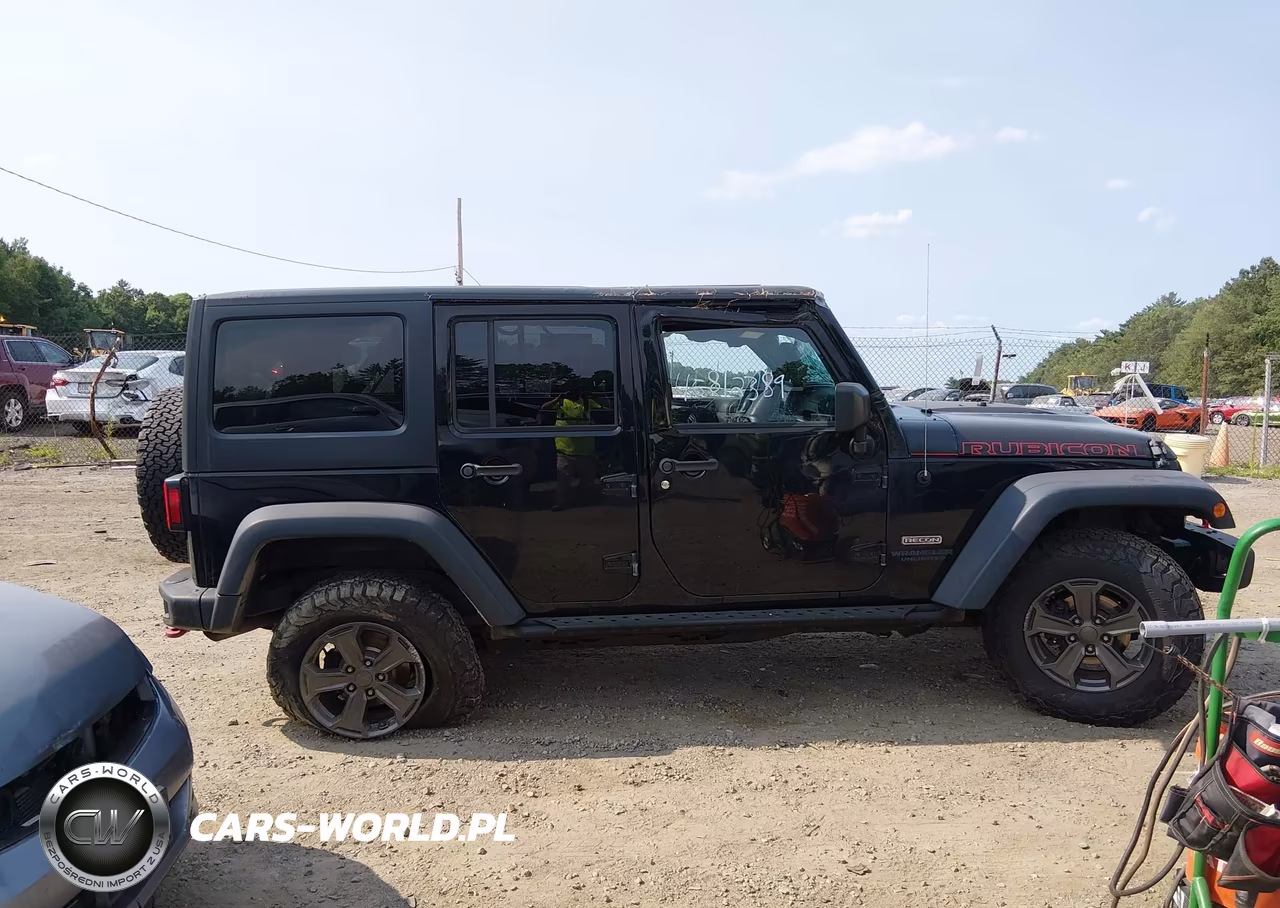 2017 Jeep Wrangler Unlimited Rubicon Recon VIN:1C4BJWFG4HL680427 - 12
