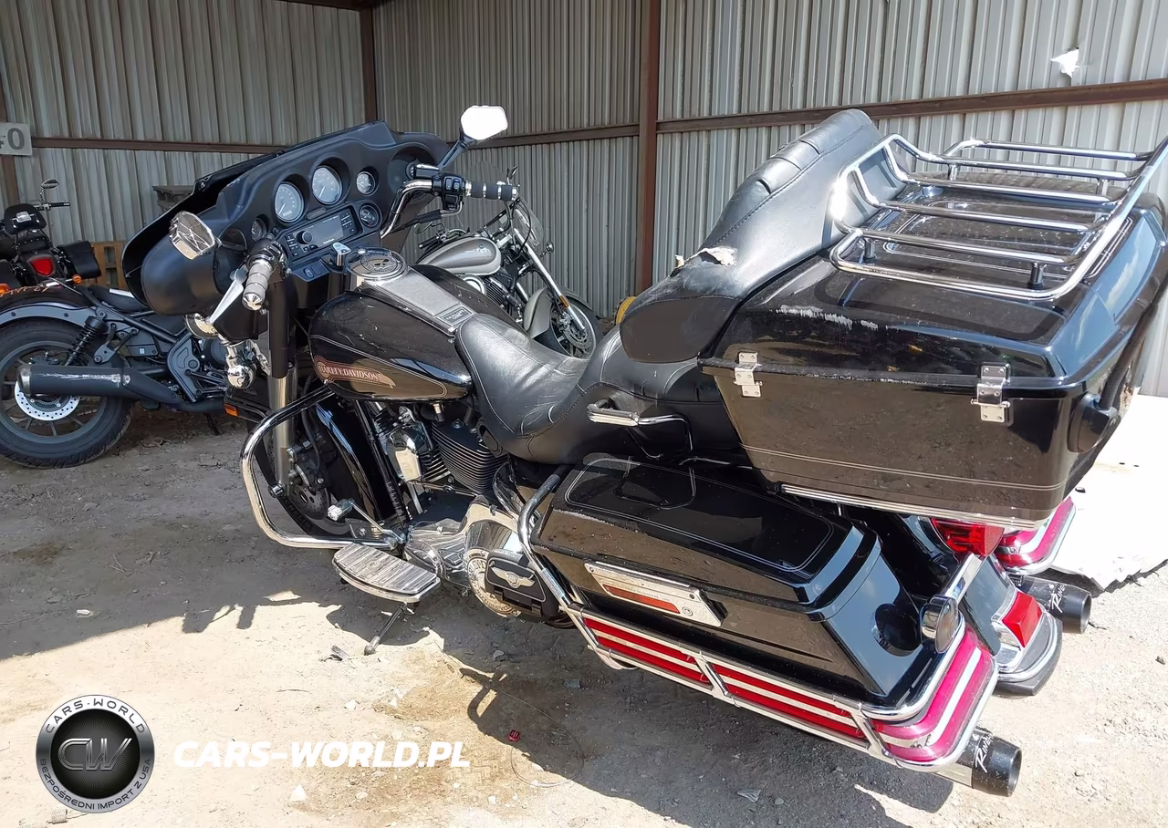 2006 Harley-Davidson Flhtci VIN:1HD1FFW1X6Y638710 - 3