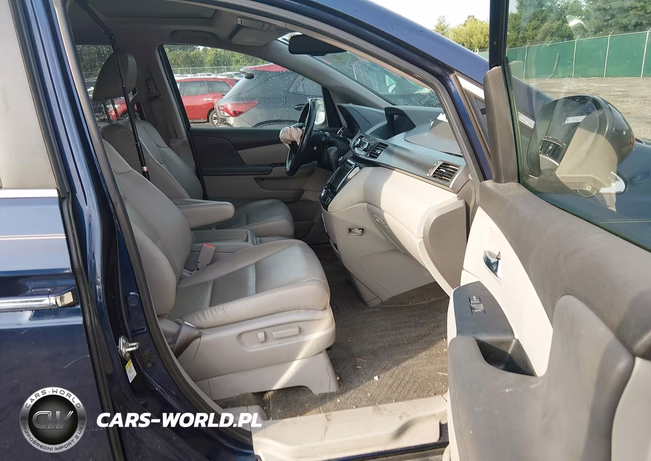 2015 Honda Odyssey Ex-L VIN:5FNRL5H63FB019334 - 5
