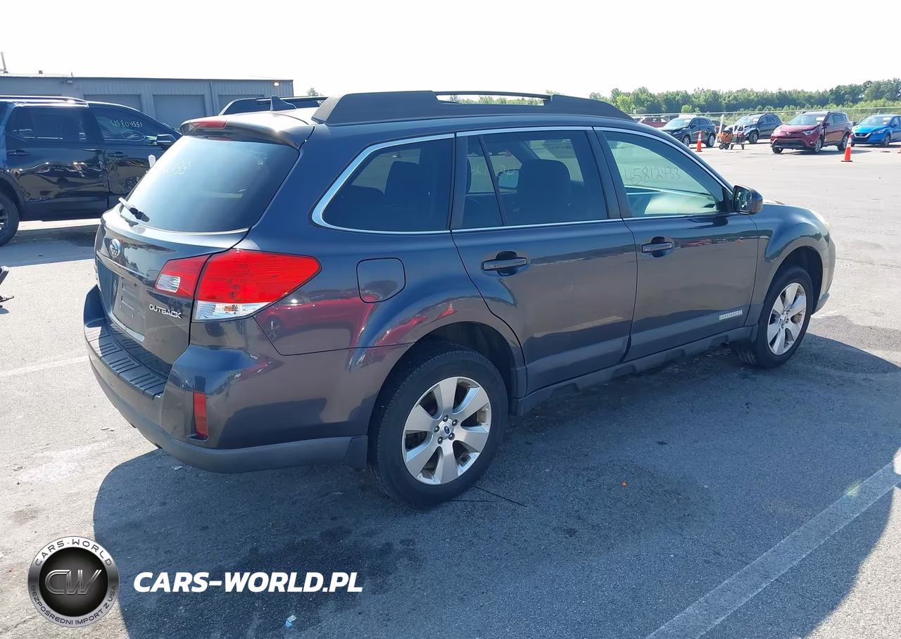 2012 Subaru Outback 2.5I Limited VIN:4S4BRCKC6C3225156 - 4